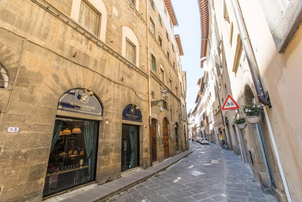 Irene'S Home San Niccolo Firenze ภายนอก รูปภาพ